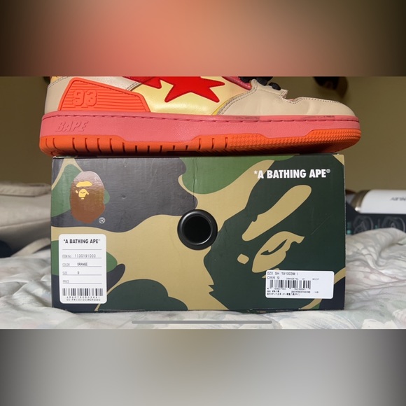 WORN TWICE AUTHETIC BAPE SHOES - Picture 3 of 11